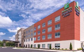 Holiday Inn Express Farmville Va